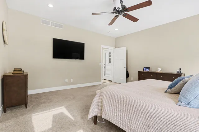 $674,900 | 5956 Hidden Oak Avenue, Richland, MI 49083