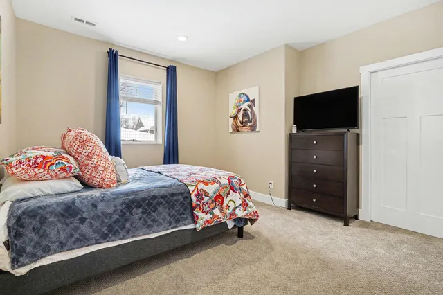 $674,900 | 5956 Hidden Oak Avenue, Richland, MI 49083