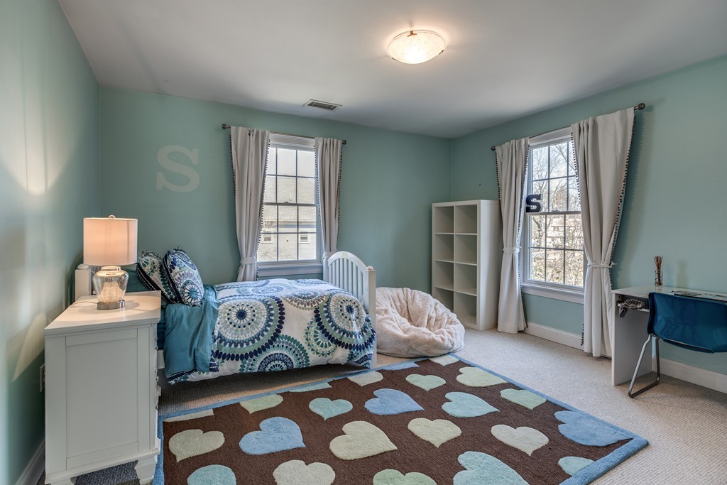 19 Bird Hill Road Lexington, MA 02421 - Photo 21 of 27 Gallery Image 21