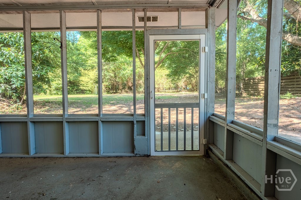 765 Glenn Carrie Road Hull, GA 30646 - Photo 25 of 29