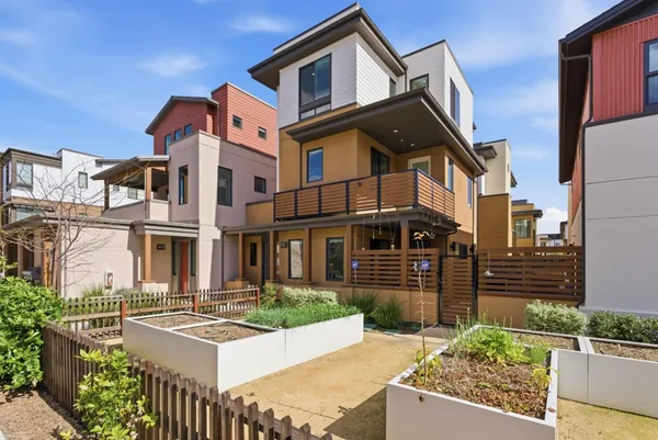 $2,300,000 | 15206 Watkins Drive, Los Gatos, CA 95032
