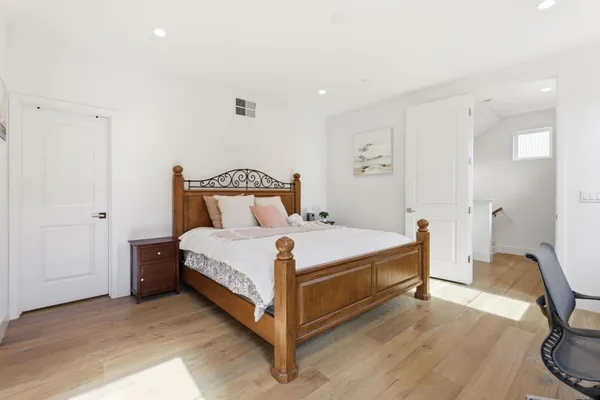 $2,300,000 | 15206 Watkins Drive, Los Gatos, CA 95032