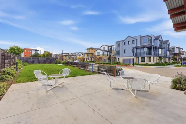 $2,300,000 | 15206 Watkins Drive, Los Gatos, CA 95032
