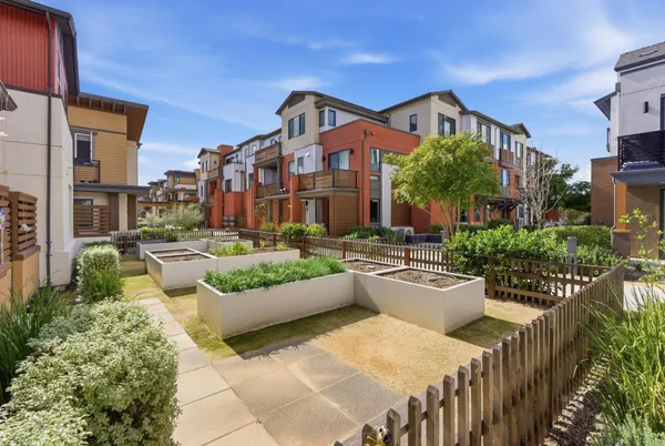 $2,300,000 | 15206 Watkins Drive, Los Gatos, CA 95032