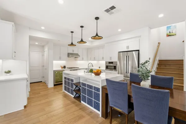$2,300,000 | 15206 Watkins Drive, Los Gatos, CA 95032