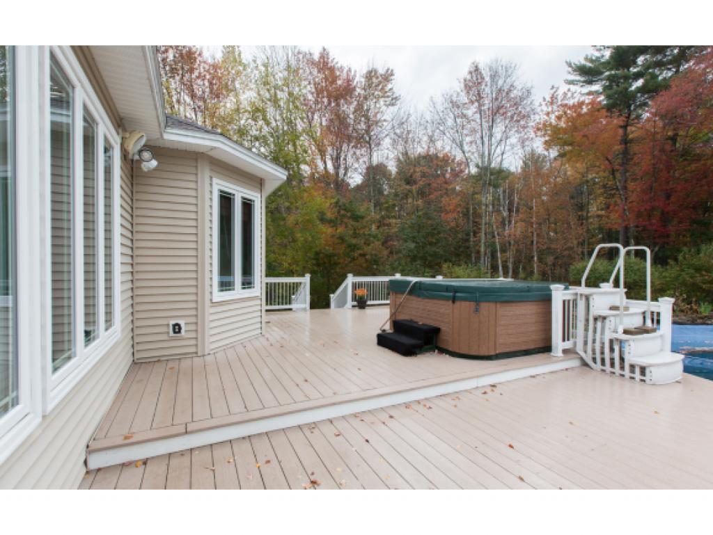 147 Brookdale Road Salem, NH 03079 - Photo 29 of 31