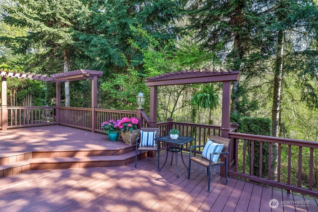 919 South 36th Place Renton, WA 98055 - Photo 26 of 32