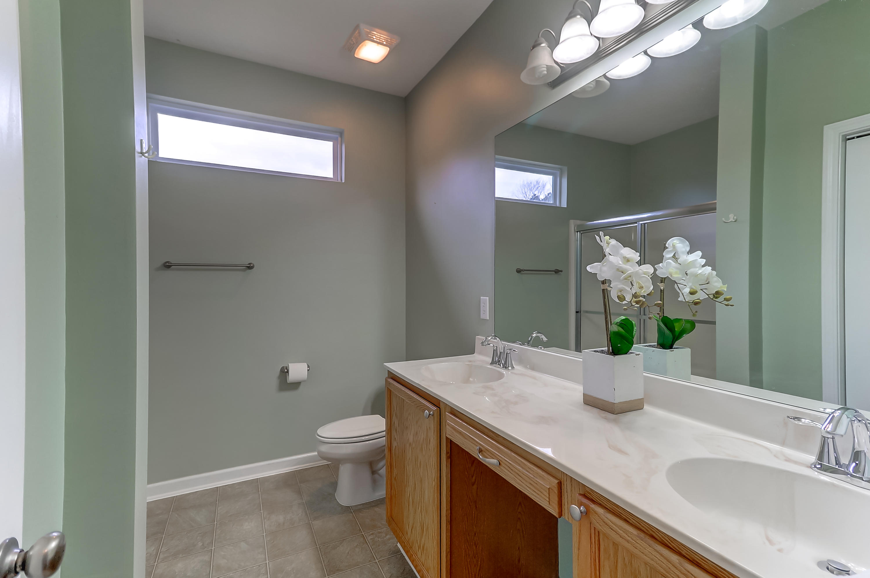 237 Meadow Wood Road Summerville, SC 29486 - Photo 23 of 38 Master bath