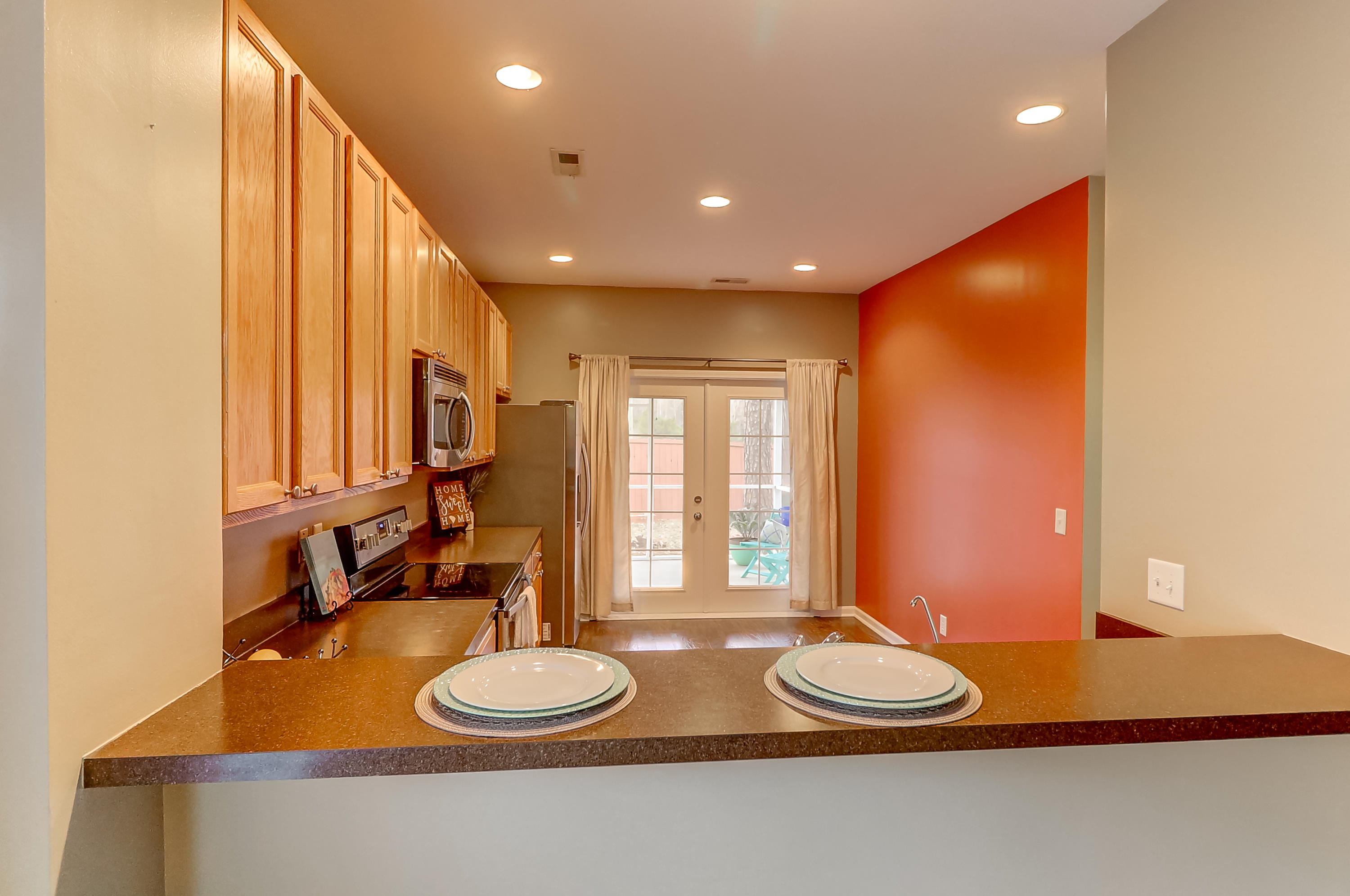 237 Meadow Wood Road Summerville, SC 29486 - Photo 10 of 38 Kitchen