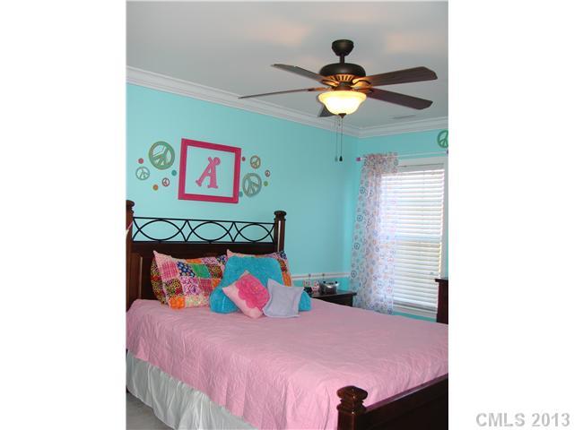 3303 Cole Mill Road Charlotte, NC 28270 - Photo 14 of 16 Gallery Image 14