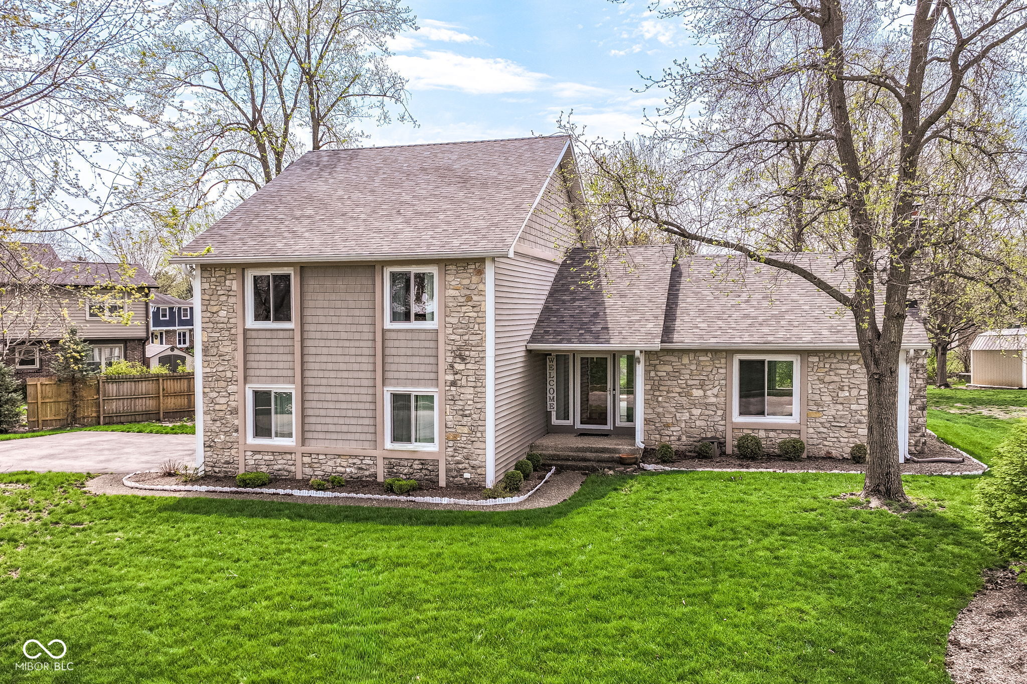 13035 Wembly Road Carmel, IN 46033 - Photo 2 of 63
