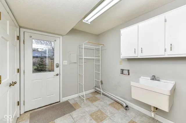 $549,999 | 13035 Wembly Road, Carmel, IN 46033