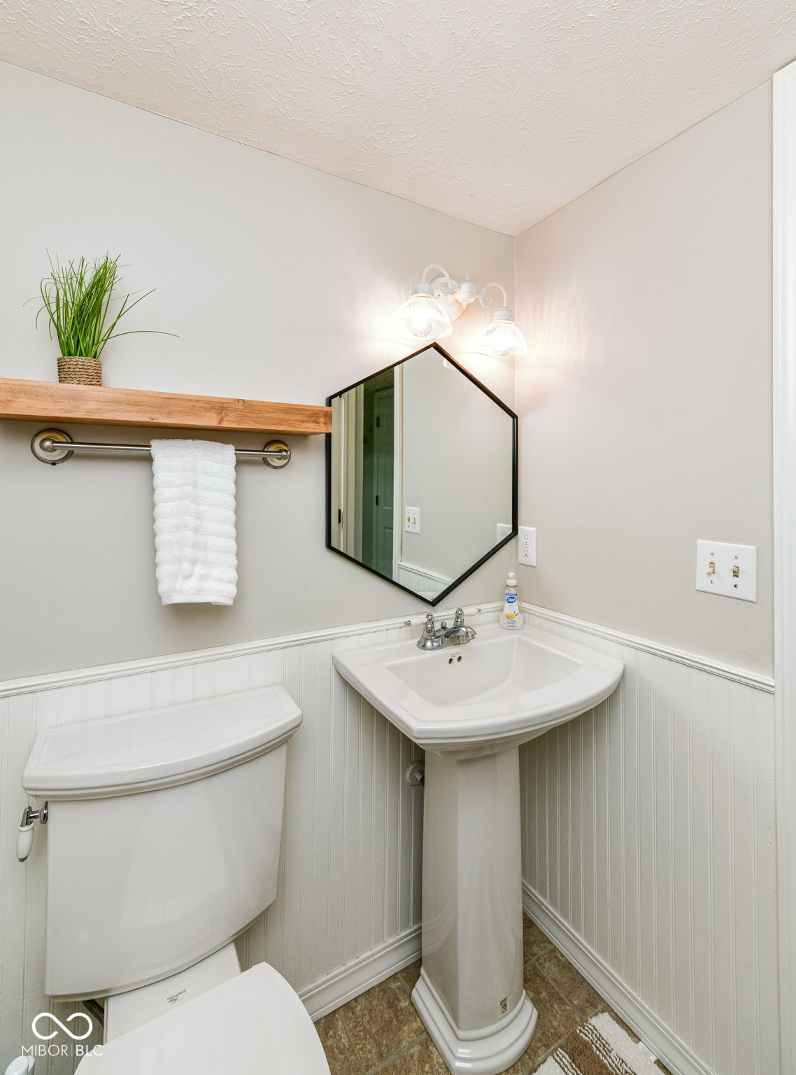 13035 Wembly Road Carmel, IN 46033 - Photo 30 of 63