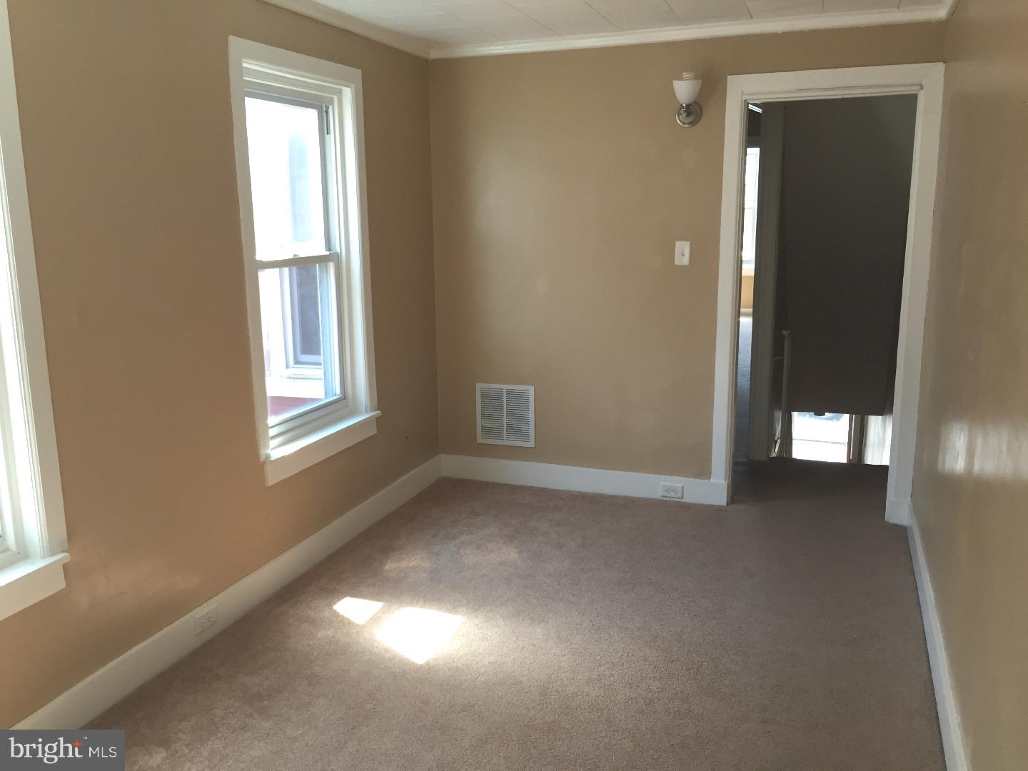 1133 Robeson Street Reading, PA 19604 - Photo 8 of 14