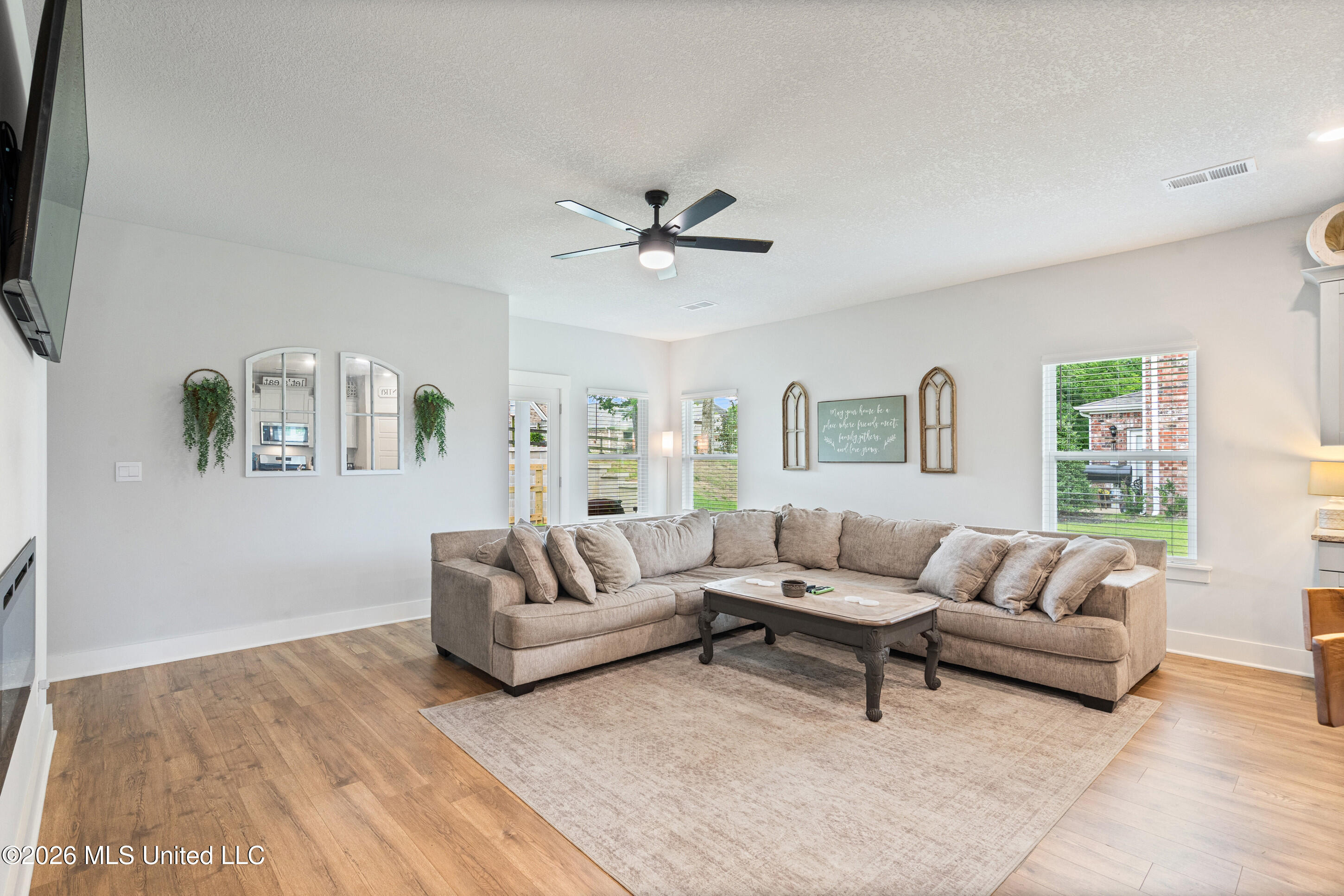 2091 Hyacinth Lane Hernando, MS 38632 - Photo 10 of 32 6__dsc9933_print