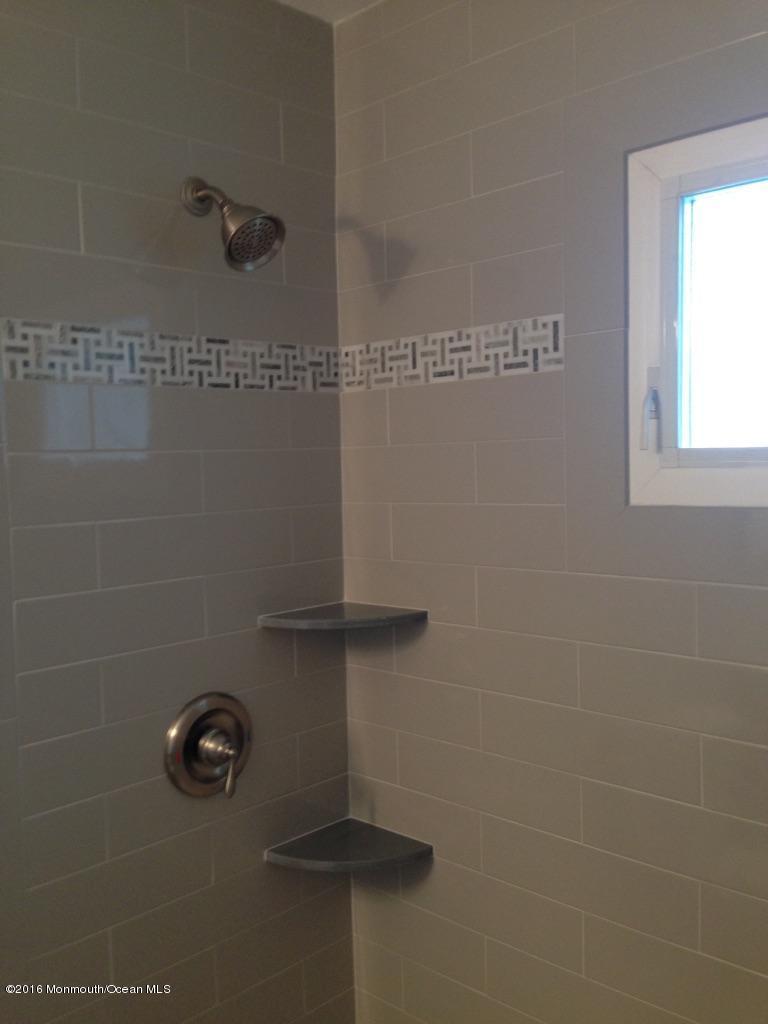 121 Georgetown Road Toms River, NJ 08757 - Photo 14 of 21 Bath