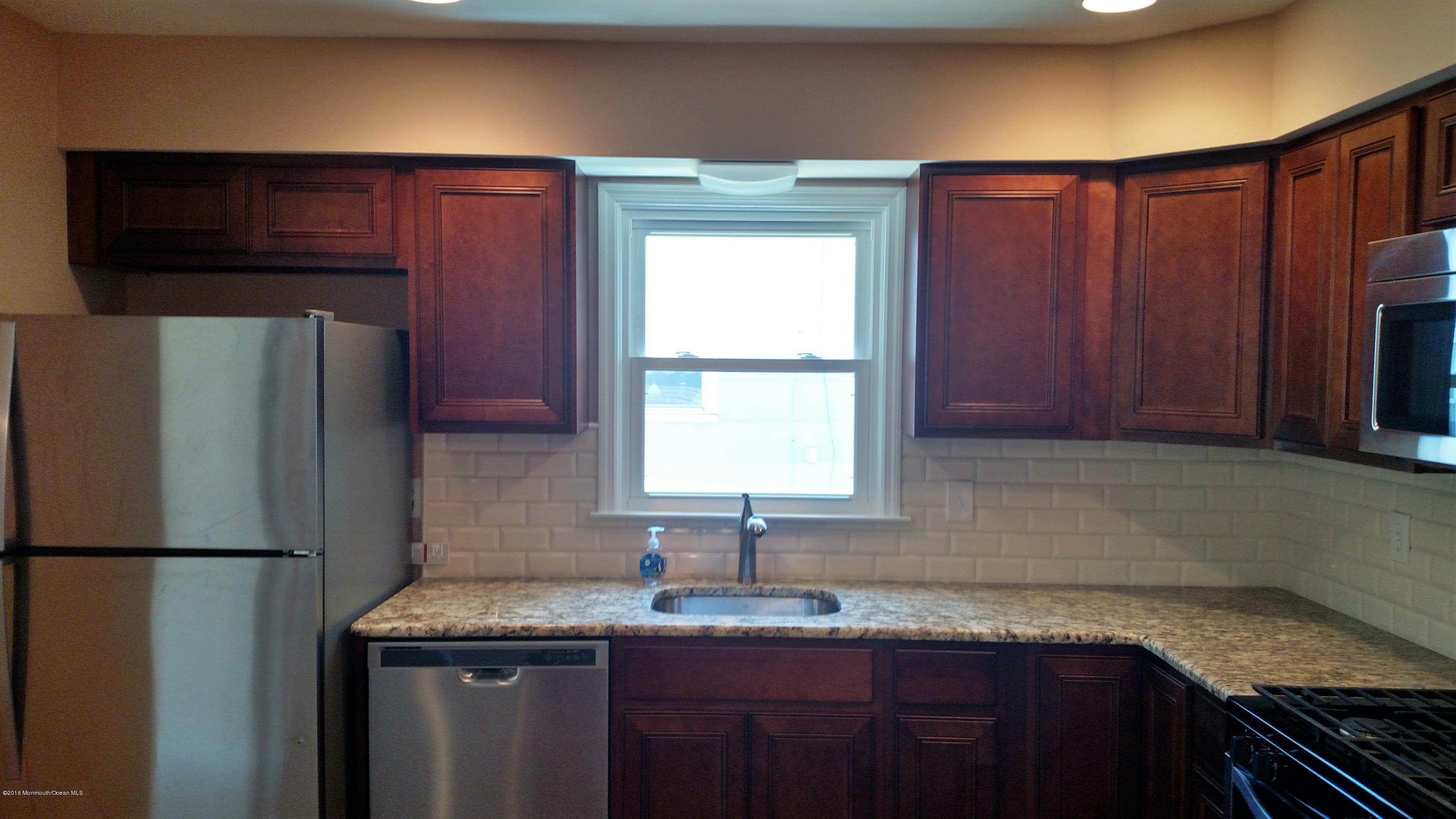 121 Georgetown Road Toms River, NJ 08757 - Photo 8 of 21 Kitchen 2