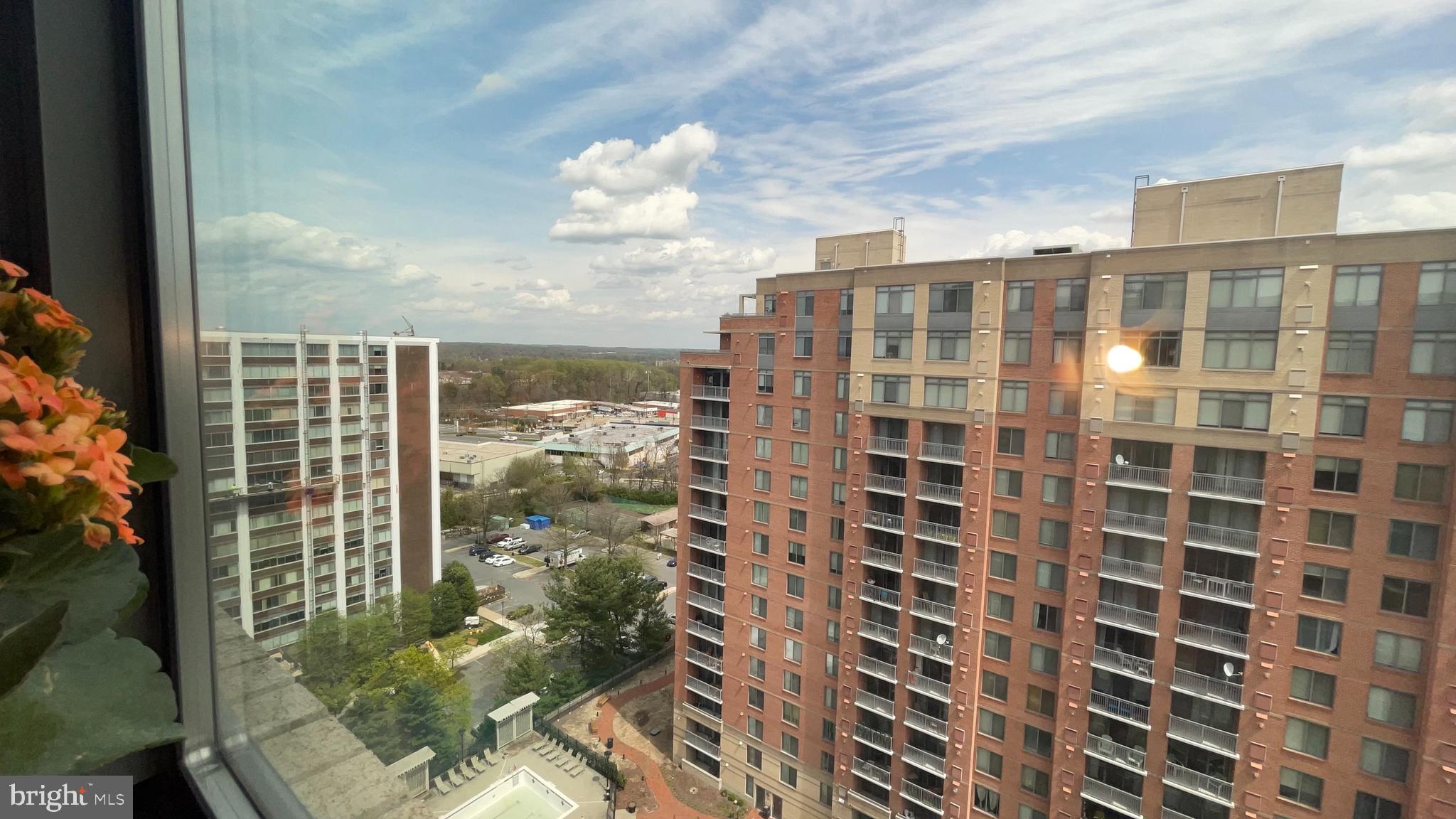 11710 Old Georgetown Road, Unit 1522 Rockville, MD 20852 - Photo 2 of 64