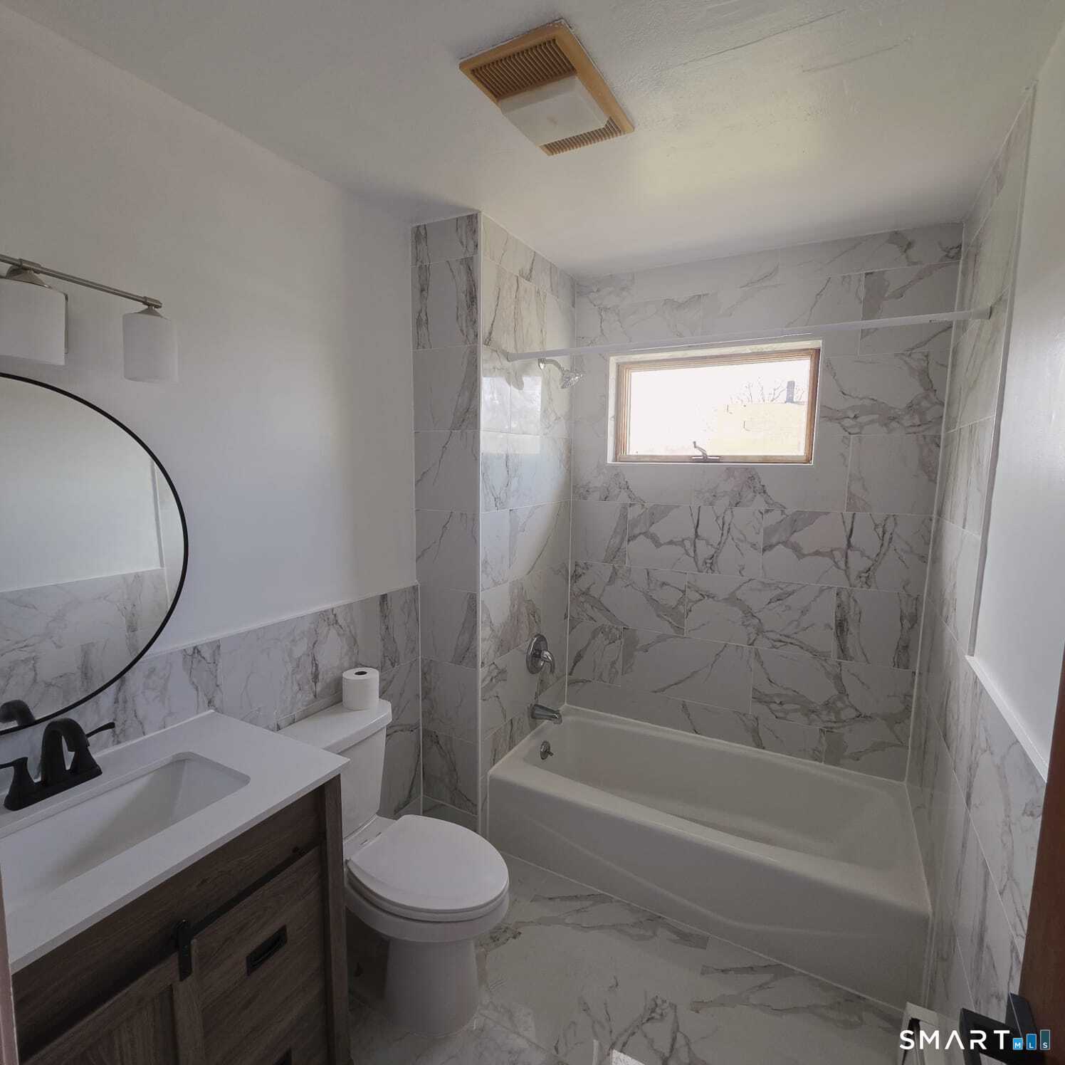 124 Geddes Terrace, Unit LEFT Waterbury, CT 06708 - Photo 7 of 28