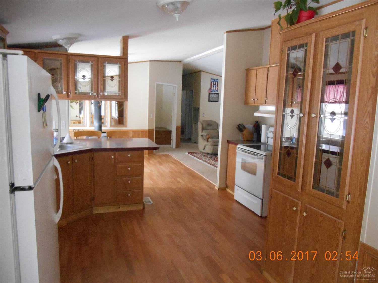 18997 Obsidian Road Bend, OR 97702 - Photo 4 of 25 Additional Photo