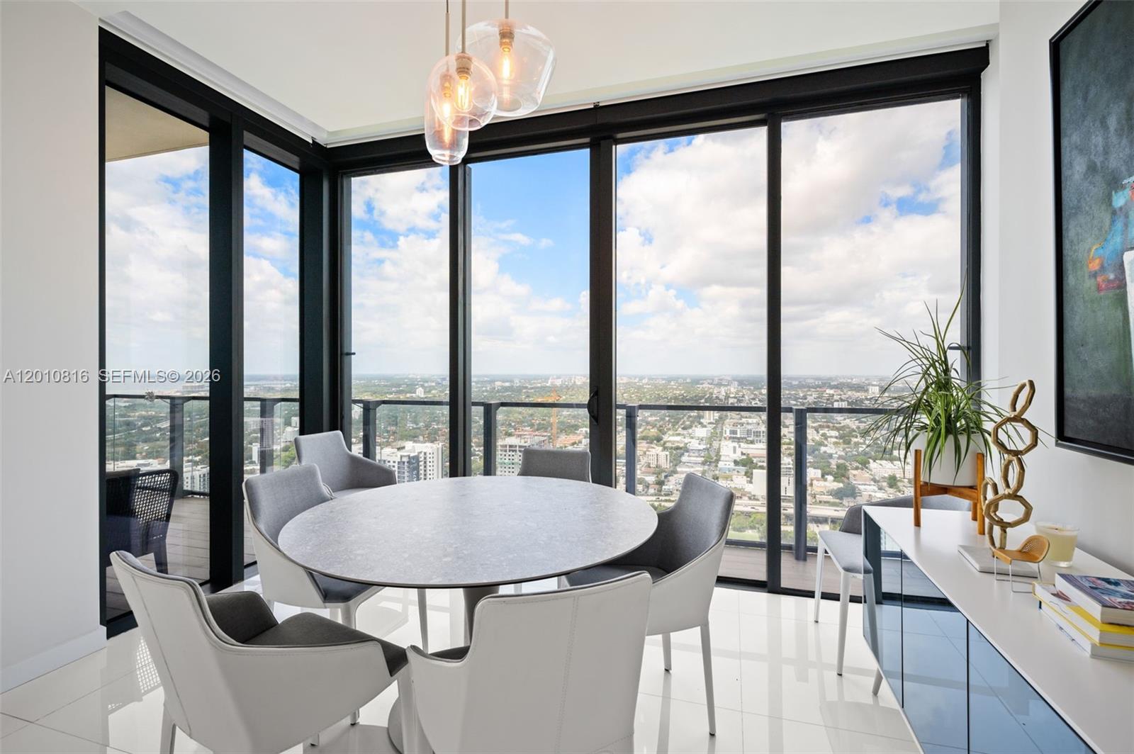 88 Southwest 7th Street, Unit PH4301 Miami, FL 33130 - Photo 10 of 47