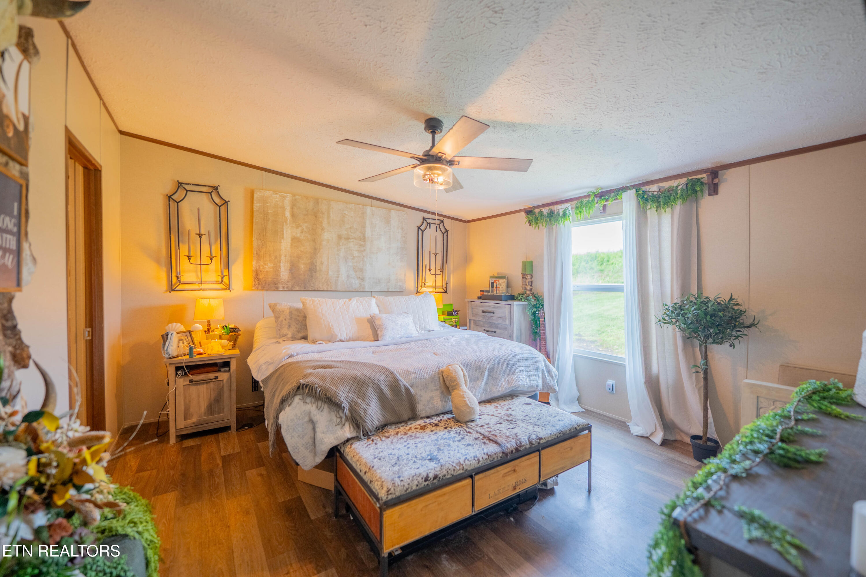 35 Little Meadow Creek Road Greeneville, TN 37743 - Photo 13 of 24 Master bedroom