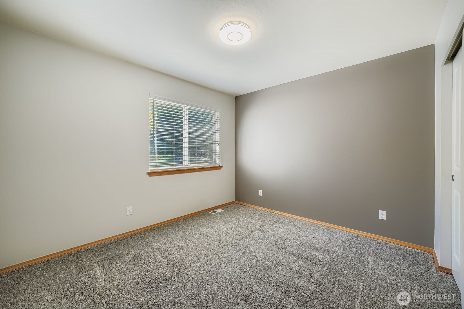11847 Southeast 176th Court Renton, WA 98058 - Photo 17 of 24