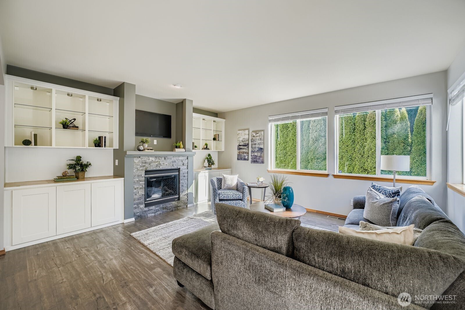 11847 Southeast 176th Court Renton, WA 98058 - Photo 5 of 24