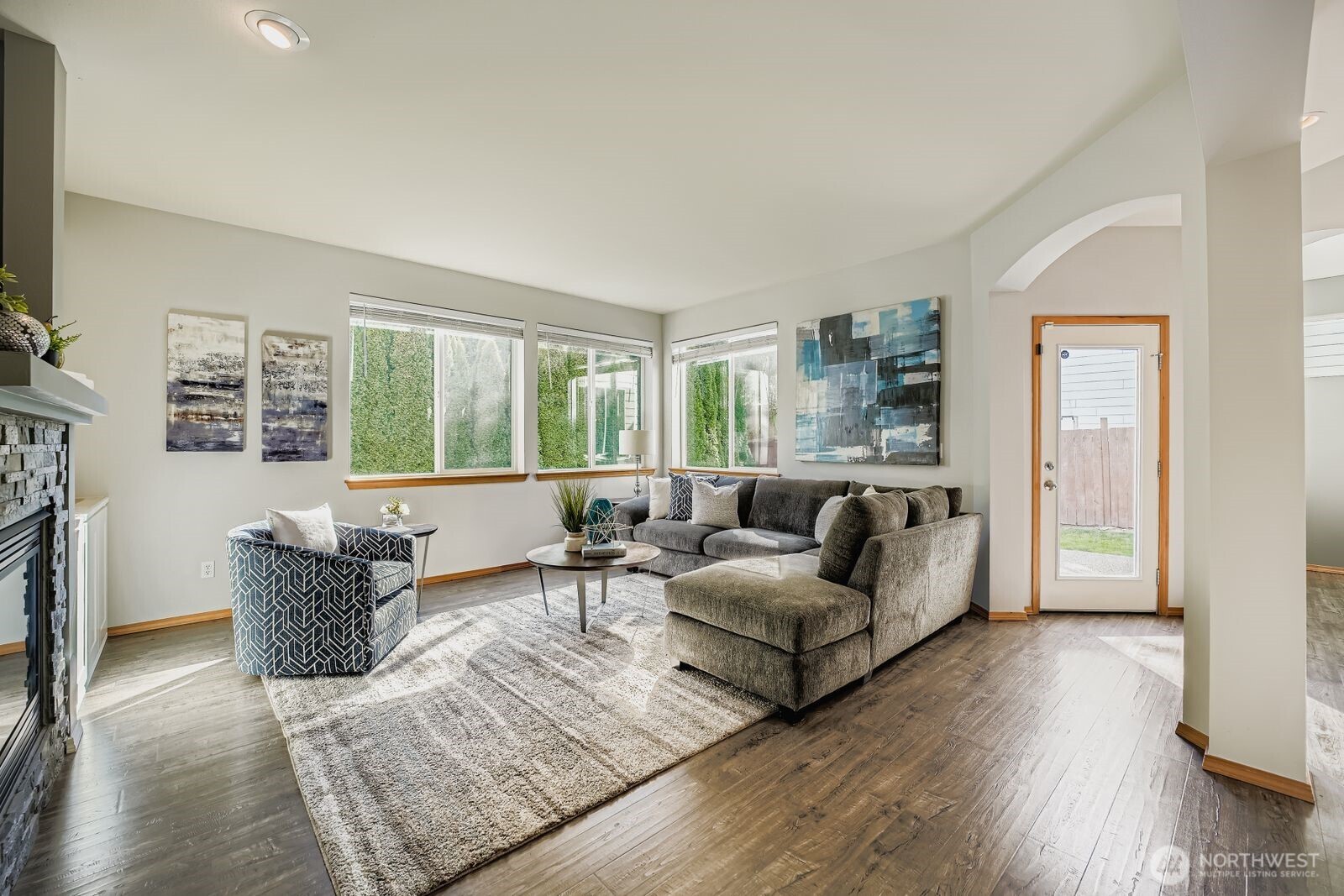 11847 Southeast 176th Court Renton, WA 98058 - Photo 6 of 24