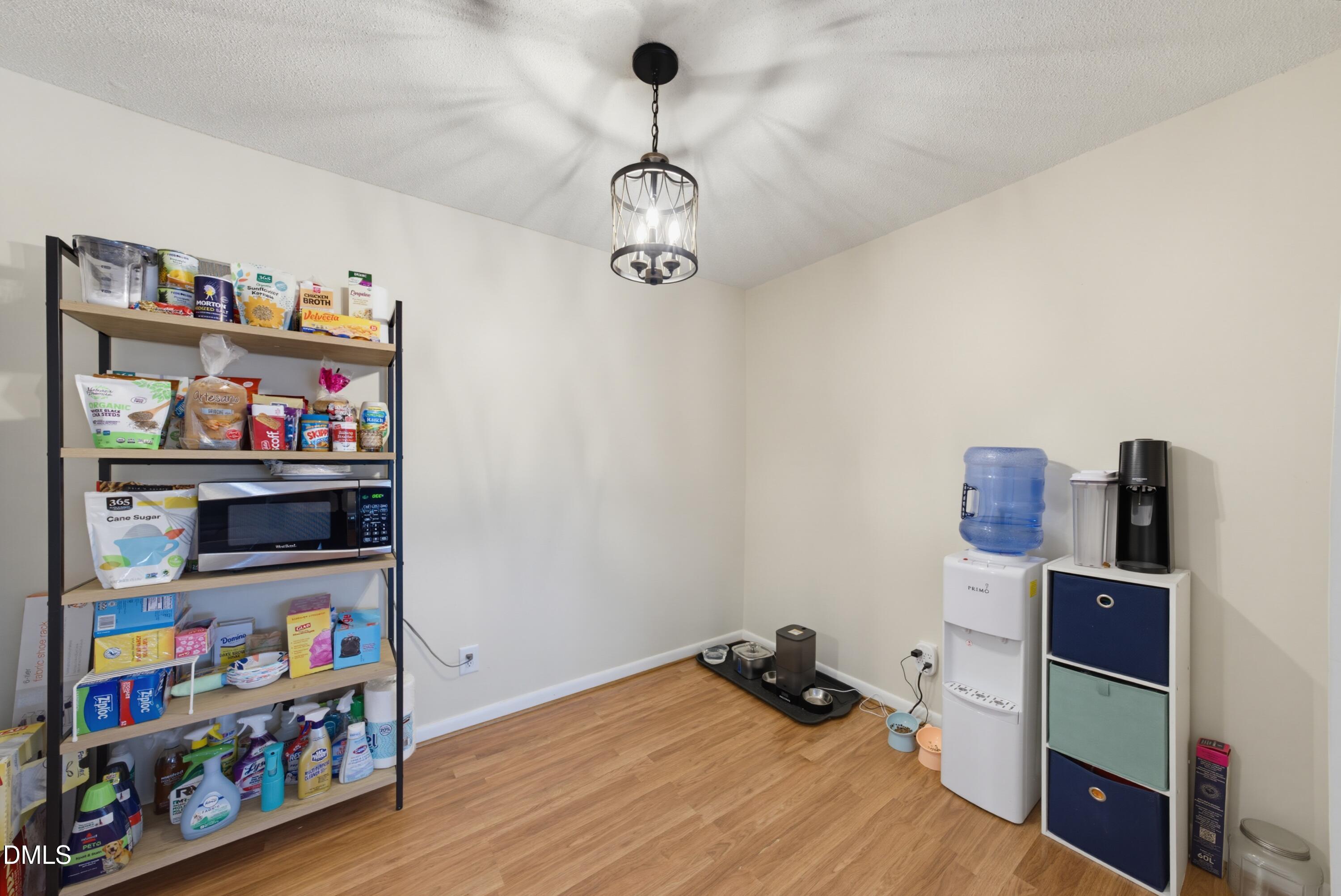 4709 Edwards Mill Road, Unit E Raleigh, NC 27612 - Photo 7 of 25 Dining Area