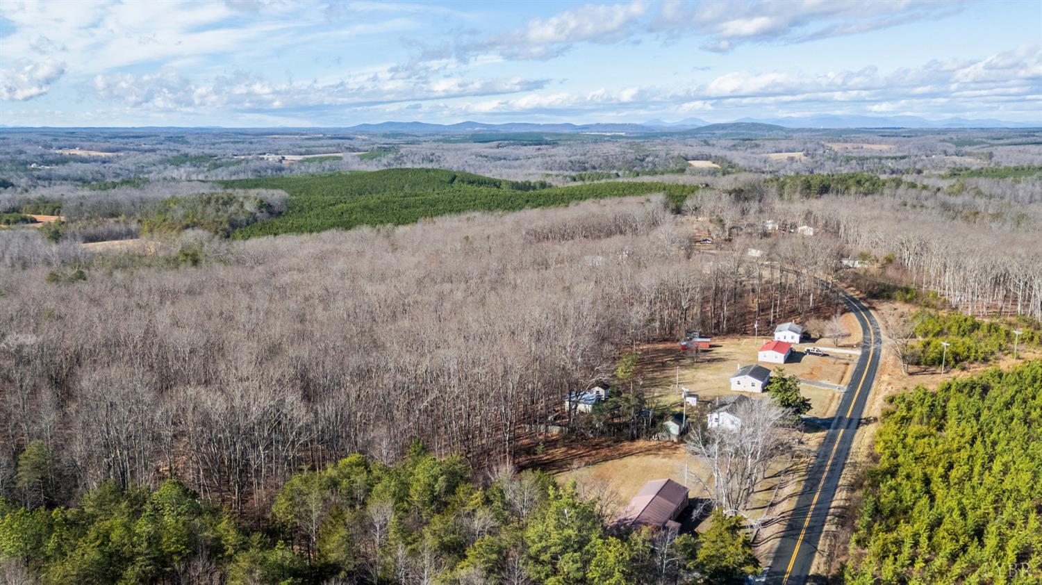 181 Salem Road Spout Spring, VA 24593 - Photo 31 of 33 Gallery Image 31