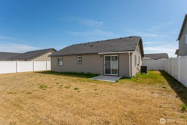 $324,000 | 4256 West Wood Court, Moses Lake, WA 98837