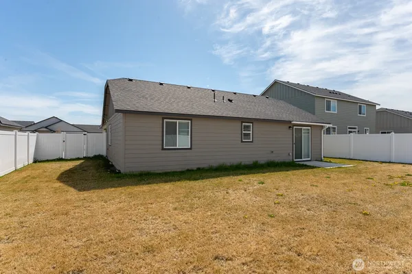 $324,000 | 4256 West Wood Court, Moses Lake, WA 98837