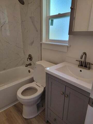 2838 Bay Grove Road Freeport, FL 32439 - Photo 44 of 52 3rd bathroom