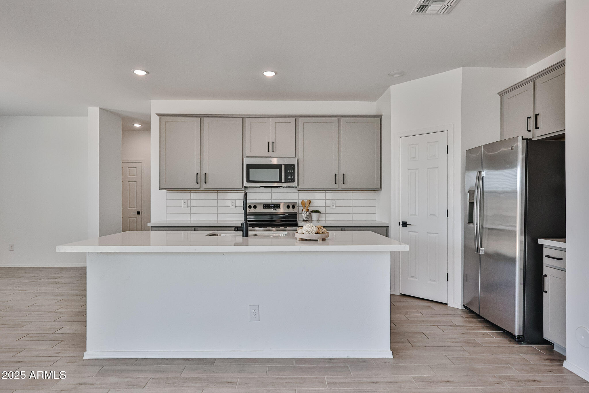 24075 West Pecan Road Buckeye, AZ 85326 - Photo 2 of 49 B (9)