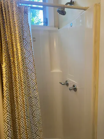 $2,050 | 1120 Washington Street, Unit SU, Key West, FL 33040