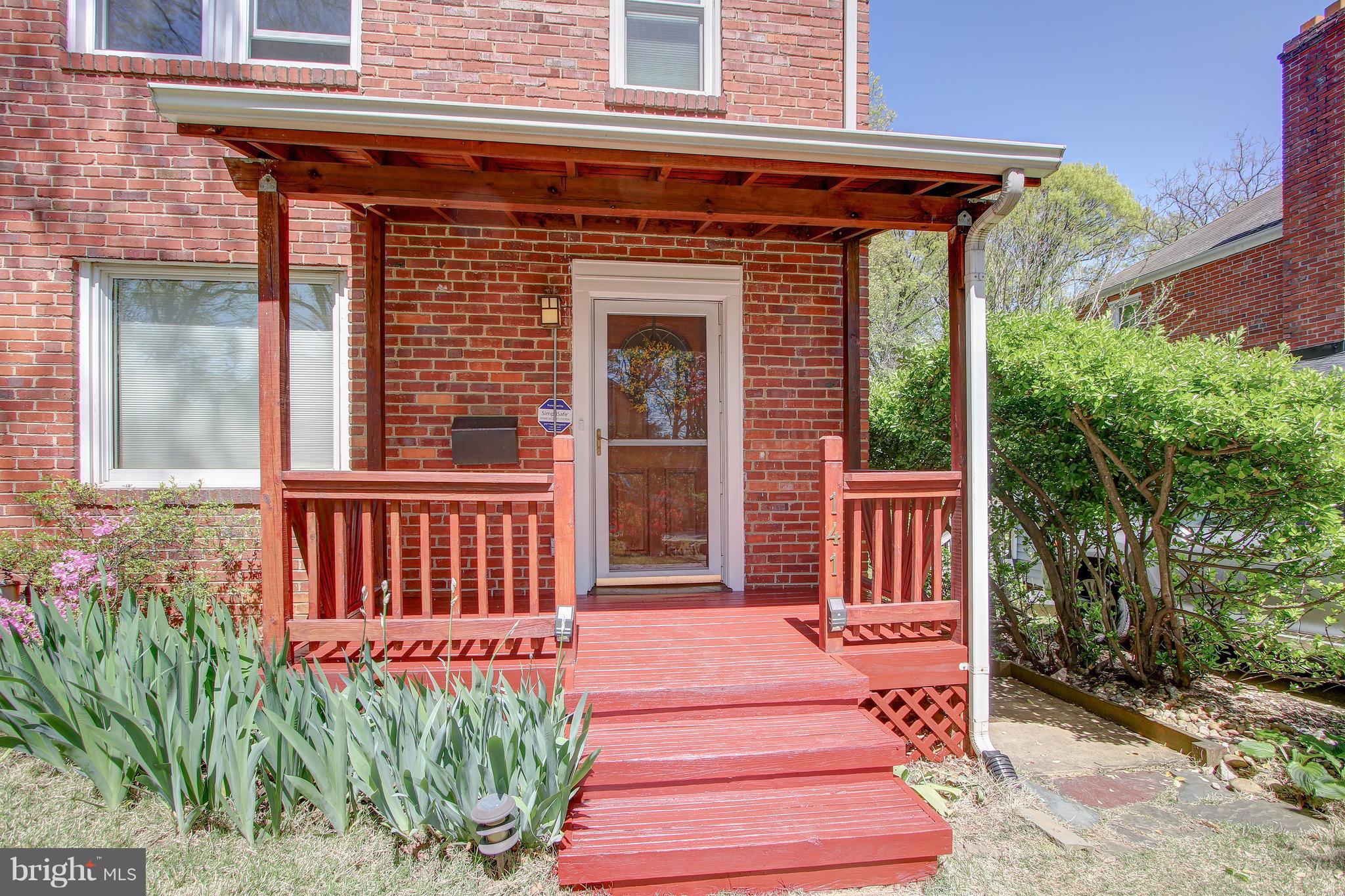 141 Ritchie Avenue Silver Spring, MD 20910 - Photo 2 of 30 Exterior (Front)