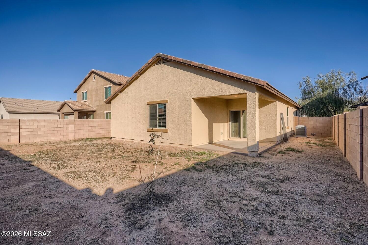 8253 West Razorbill Drive Tucson, AZ 85757 - Photo 1 of 10