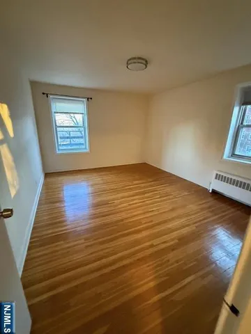 $2,000 | 2340 Linwood Avenue, Unit 2C, Fort Lee, NJ 07024