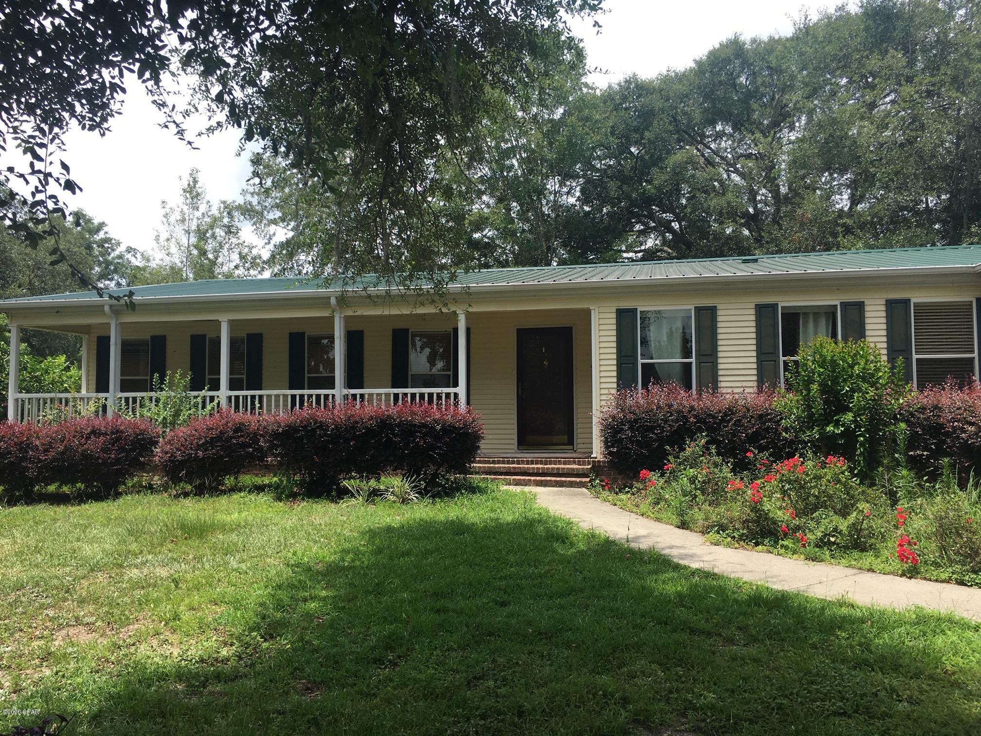 5685 Friendship Church Road Malone, FL 32445 - Photo 4 of 73