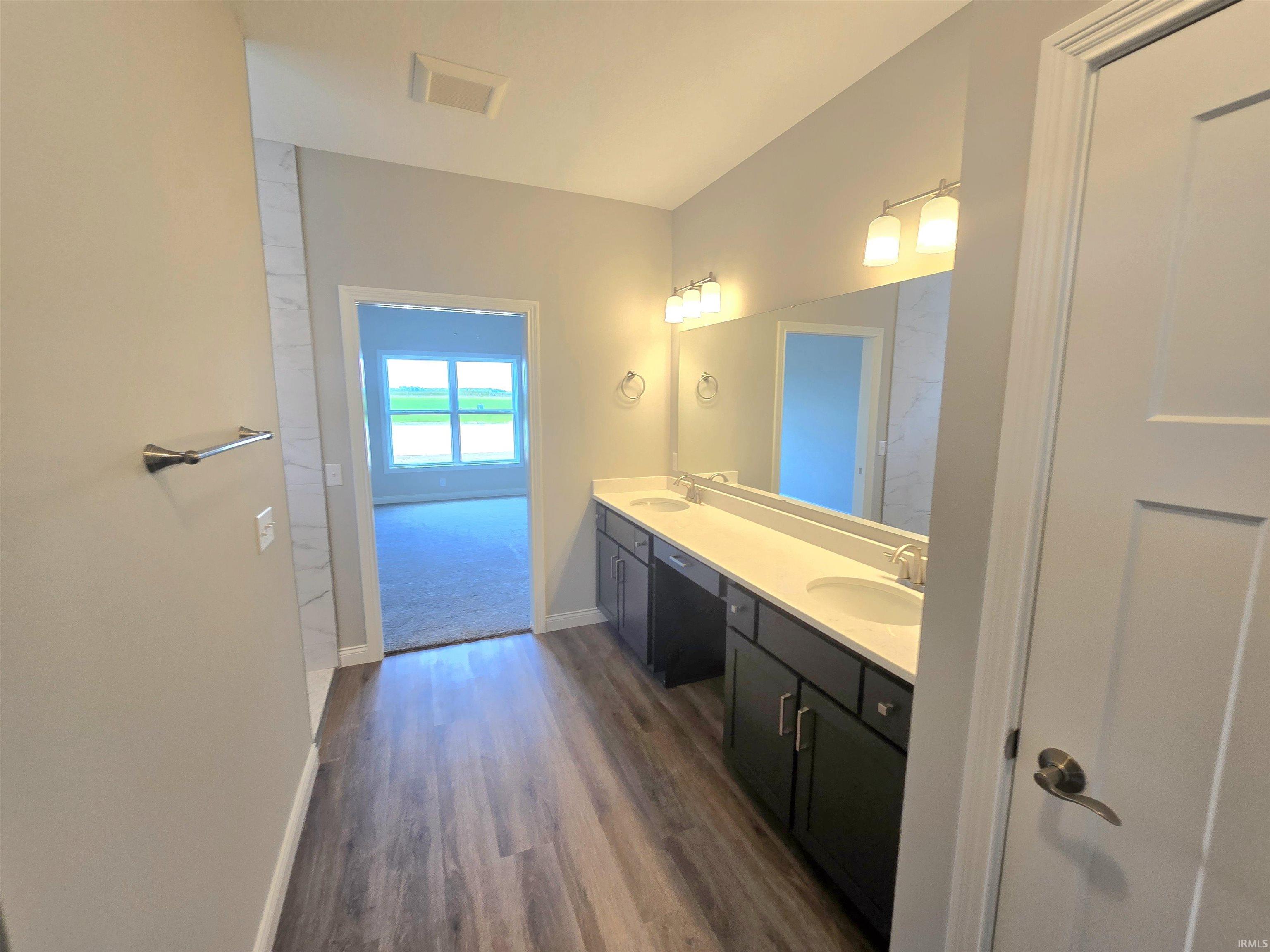 5463 Rio Azul Cove Fort Wayne, IN 46818 - Photo 11 of 19 Gallery Image 11