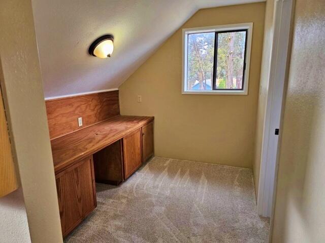 10608 Riveredge Place Klamath Falls, OR 97601 - Photo 19 of 28 19