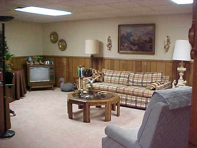 809 Quail Ridge Drive Freeport, IL 61032 - Photo 7 of 9 Gallery Image 7
