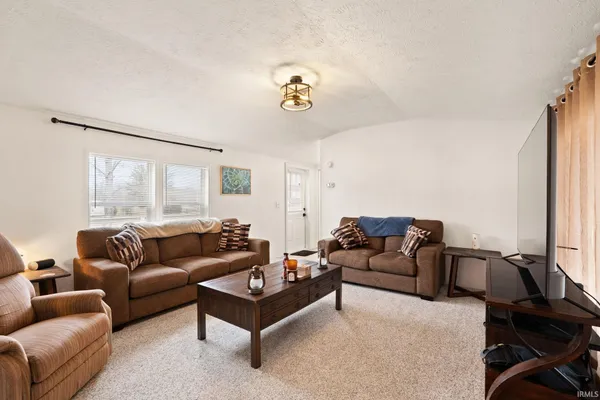 $175,000 | 5137 North Vanlaningham Road, Milltown, IN 47145