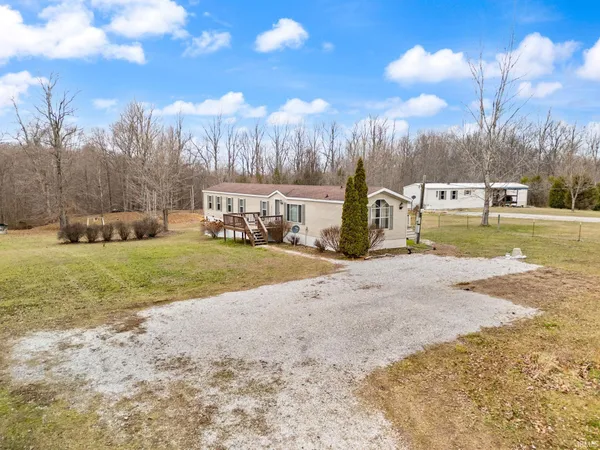 $175,000 | 5137 North Vanlaningham Road, Milltown, IN 47145