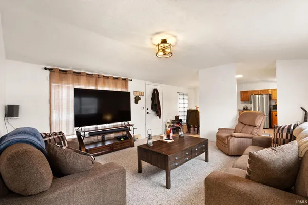 $175,000 | 5137 North Vanlaningham Road, Milltown, IN 47145