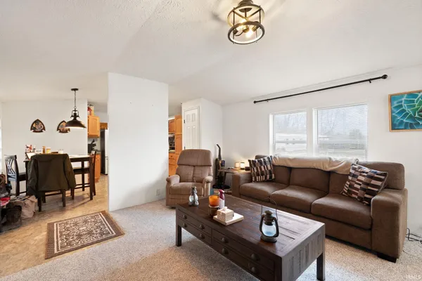 $175,000 | 5137 North Vanlaningham Road, Milltown, IN 47145