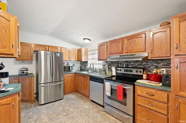 $175,000 | 5137 North Vanlaningham Road, Milltown, IN 47145