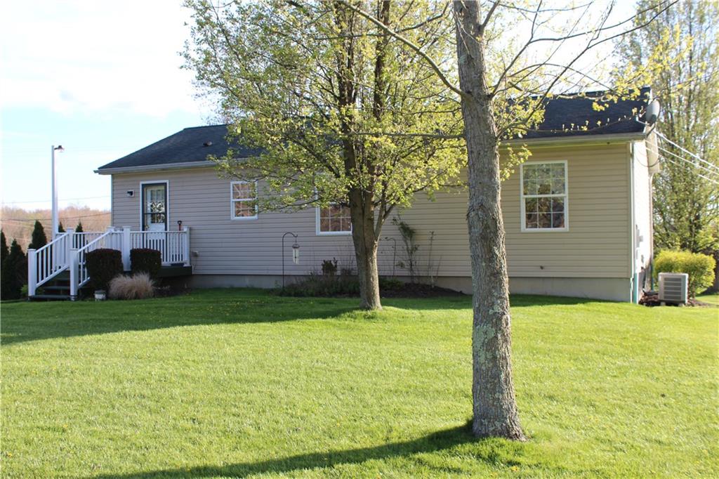 17 Bradley Road Jackson Center, PA 16133 - Photo 23 of 24