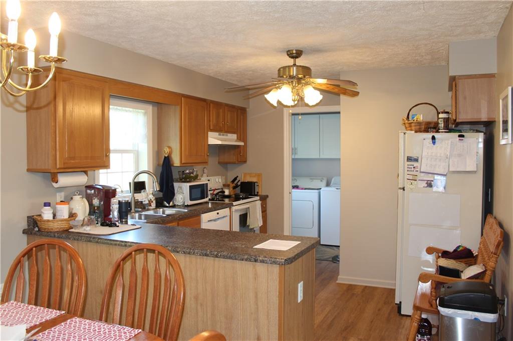 17 Bradley Road Jackson Center, PA 16133 - Photo 3 of 24